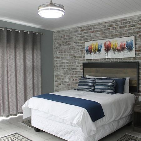 Berry Lane Guesthouse كرونستاد المظهر الخارجي الصورة