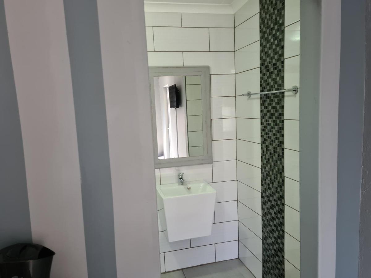 Berry Lane Guesthouse كرونستاد المظهر الخارجي الصورة