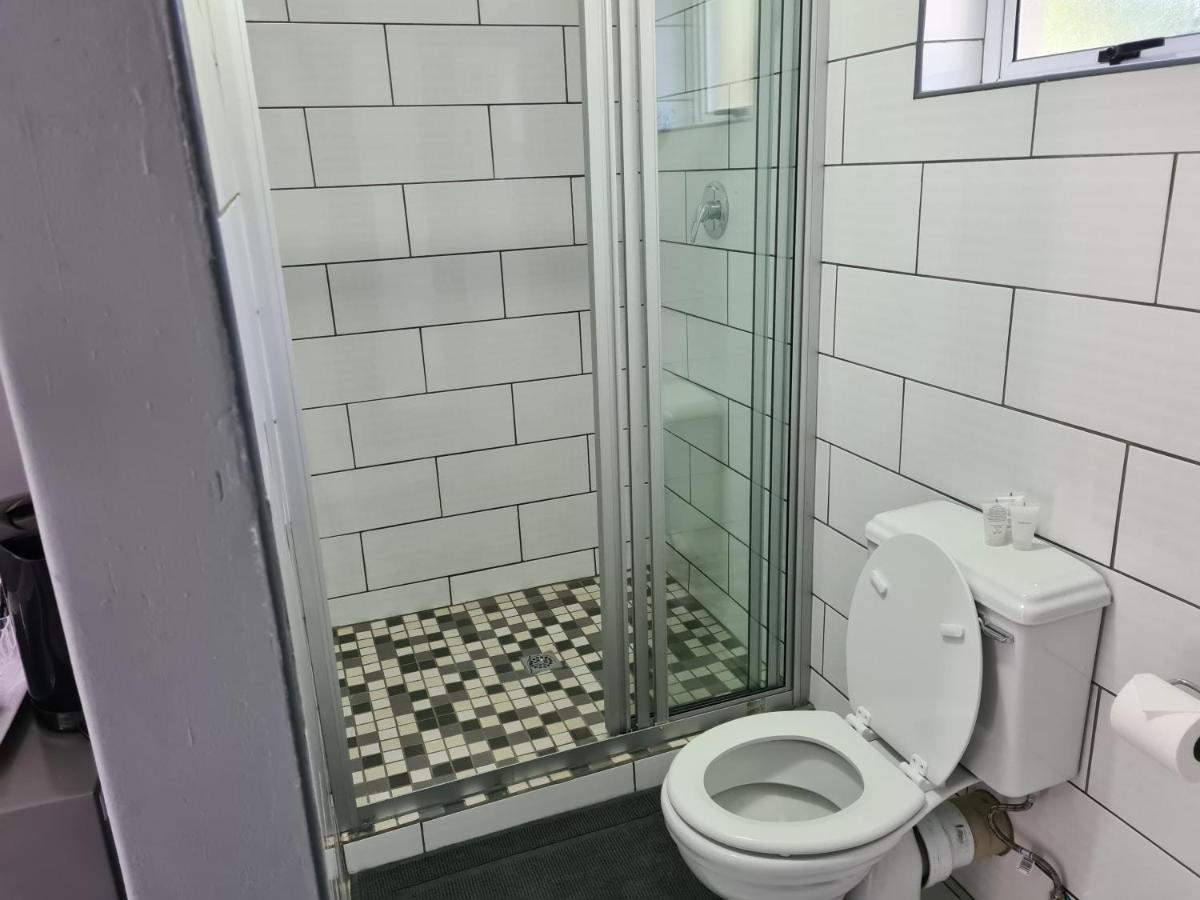 Berry Lane Guesthouse كرونستاد المظهر الخارجي الصورة