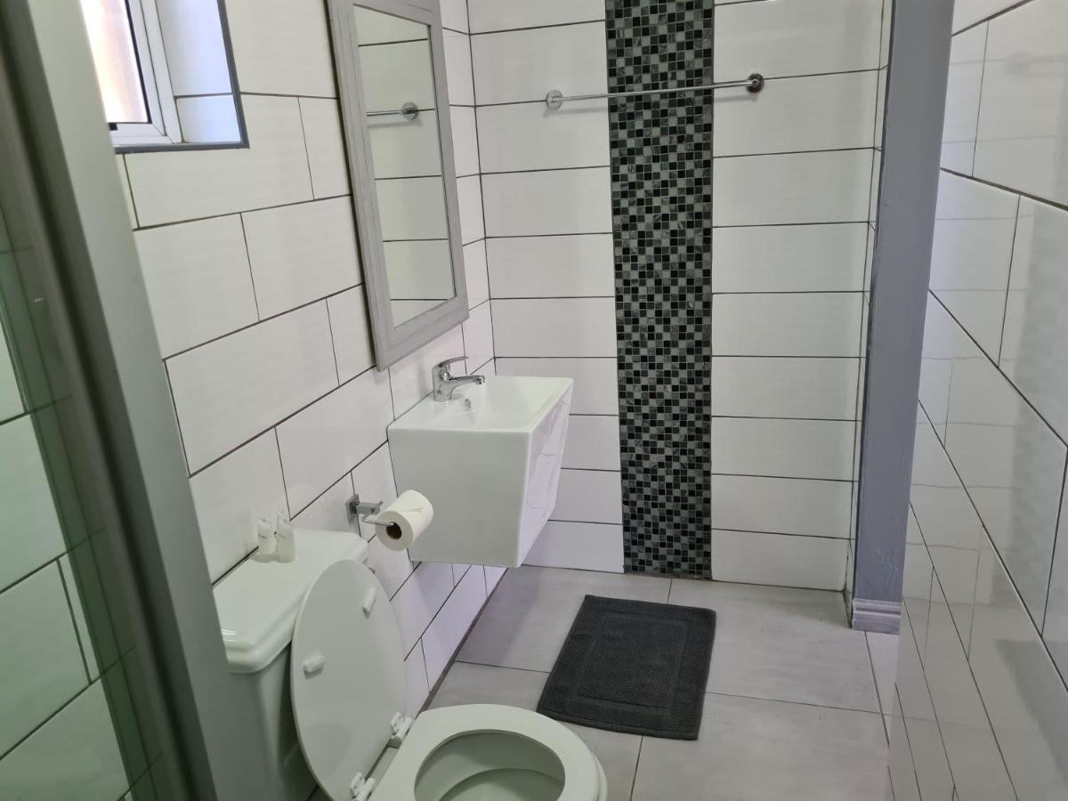 Berry Lane Guesthouse كرونستاد المظهر الخارجي الصورة