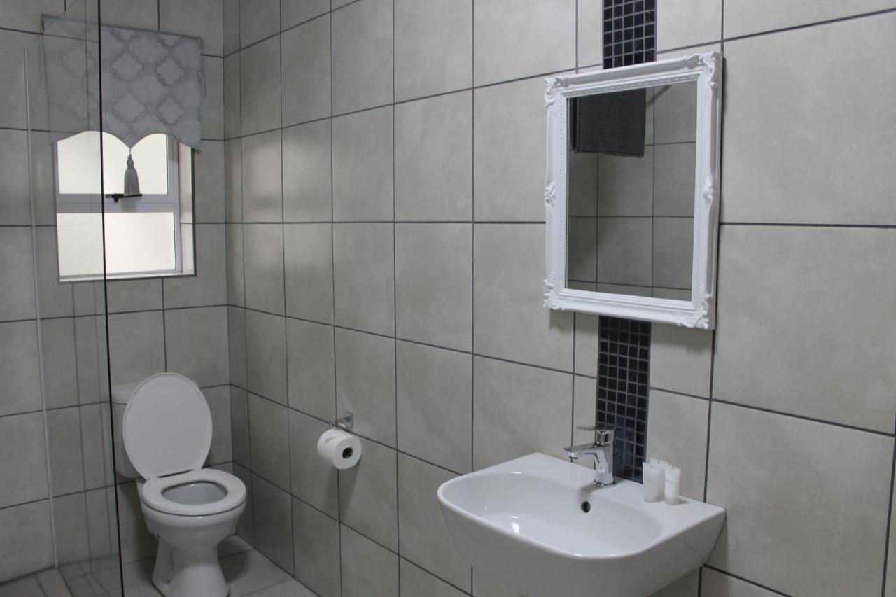 Berry Lane Guesthouse كرونستاد المظهر الخارجي الصورة