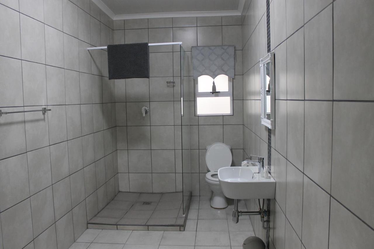 Berry Lane Guesthouse كرونستاد المظهر الخارجي الصورة