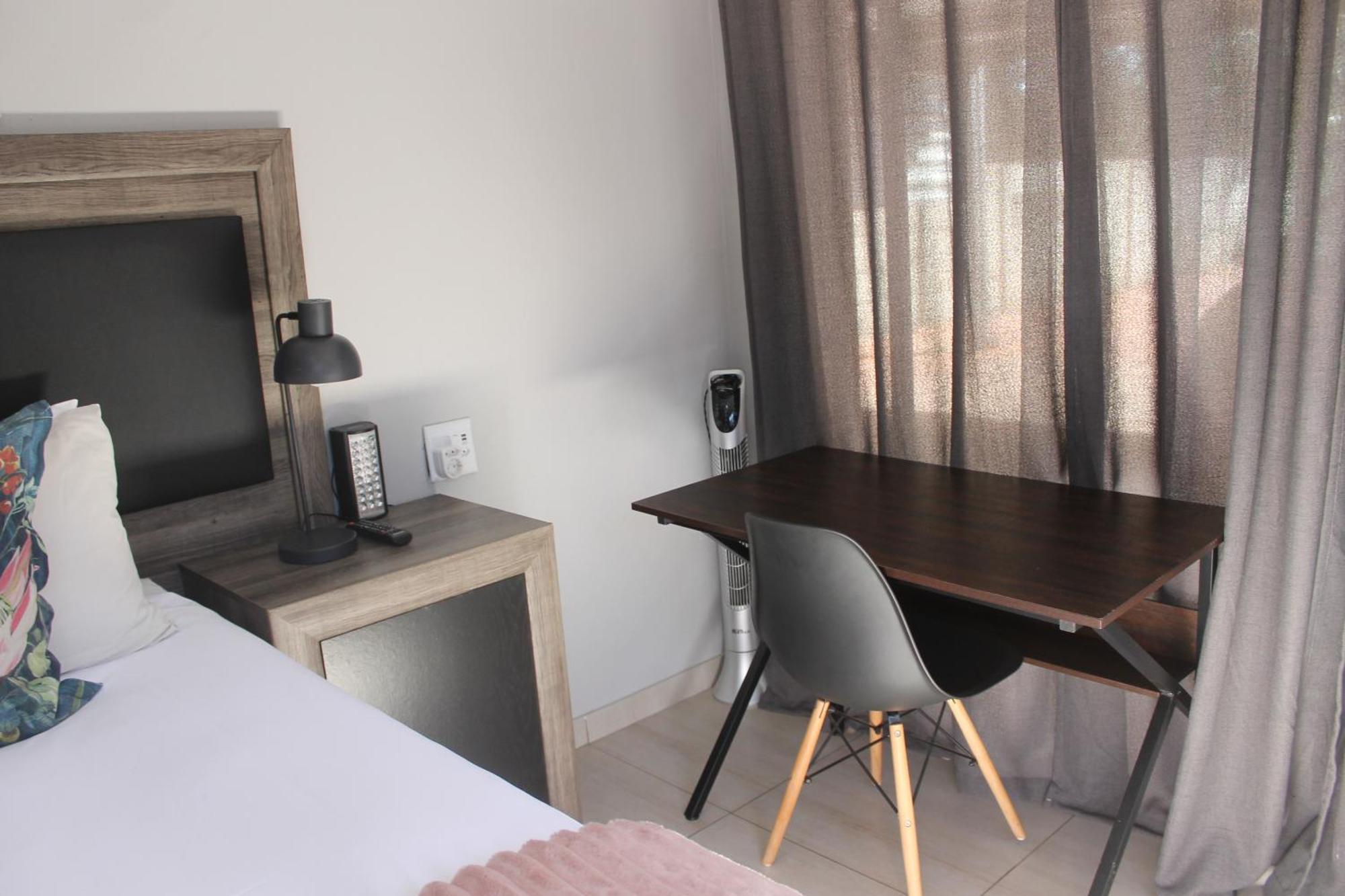 Berry Lane Guesthouse كرونستاد المظهر الخارجي الصورة