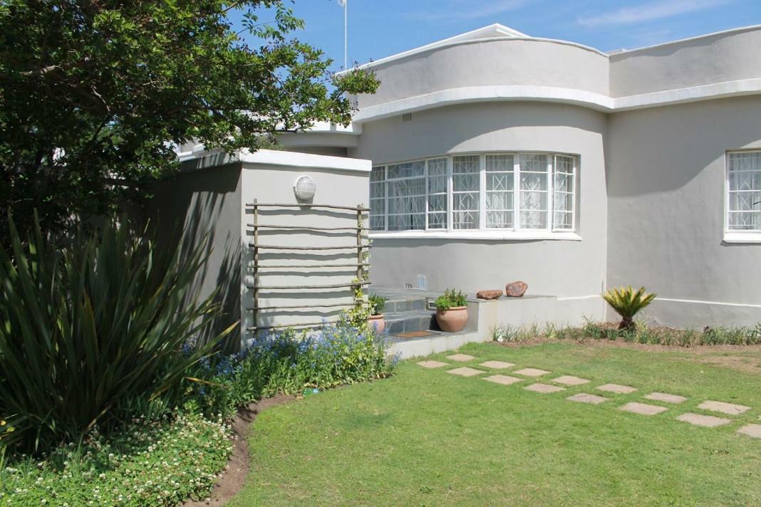 Berry Lane Guesthouse كرونستاد المظهر الخارجي الصورة