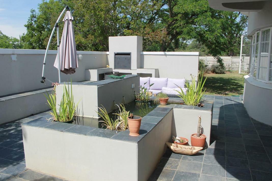 Berry Lane Guesthouse كرونستاد المظهر الخارجي الصورة