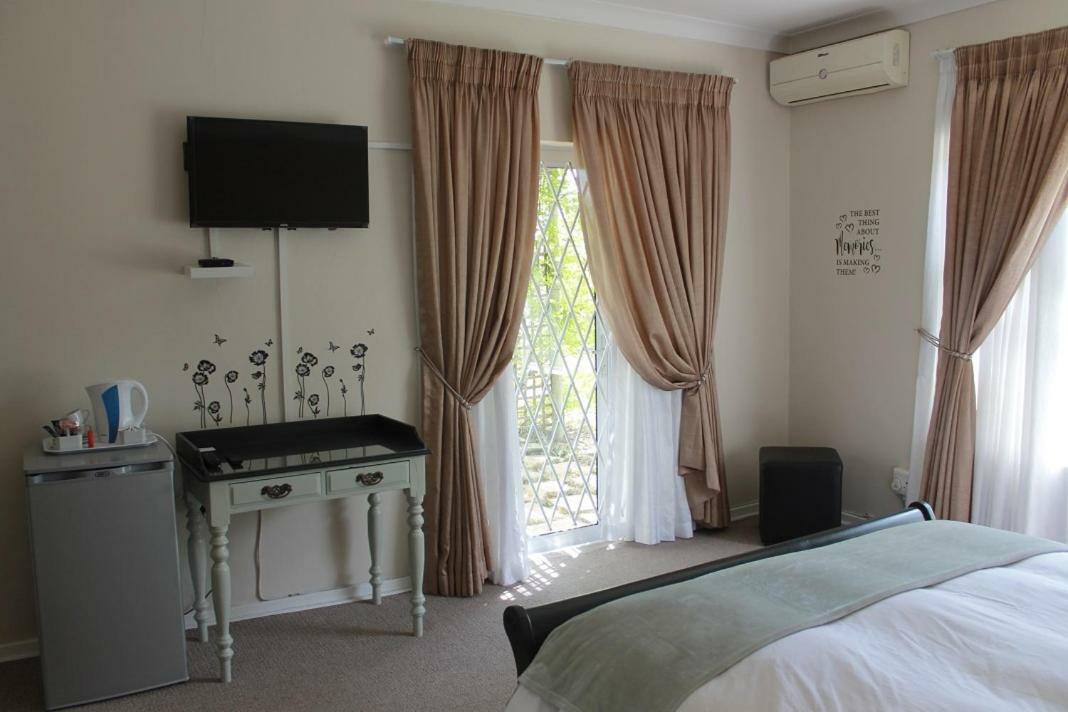 Berry Lane Guesthouse كرونستاد المظهر الخارجي الصورة