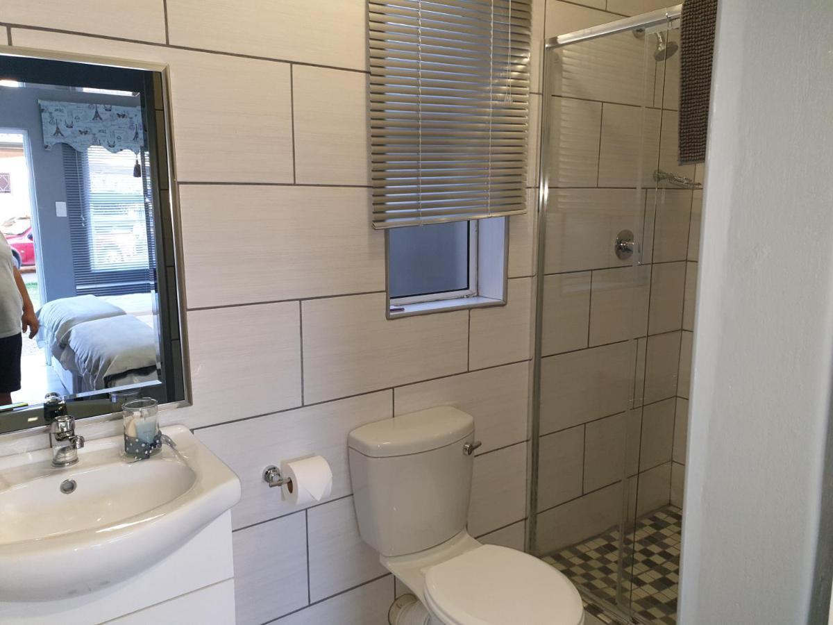 Berry Lane Guesthouse كرونستاد المظهر الخارجي الصورة